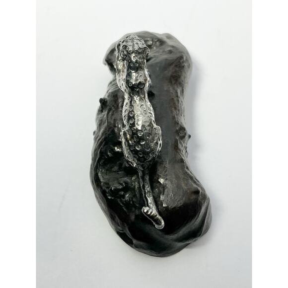 Patrick Mavros Medium Sterling Silver Leopard on Blackwood Base, Signed 3 5/8” - Picture 6 of 8